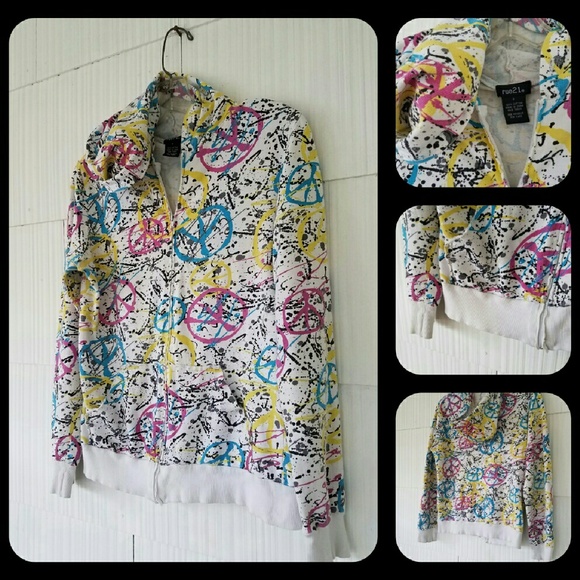 C) Rue21 Women’s Peace Sign Splatter Print Zip Up Hoodie Size Small - Picture 1 of 6